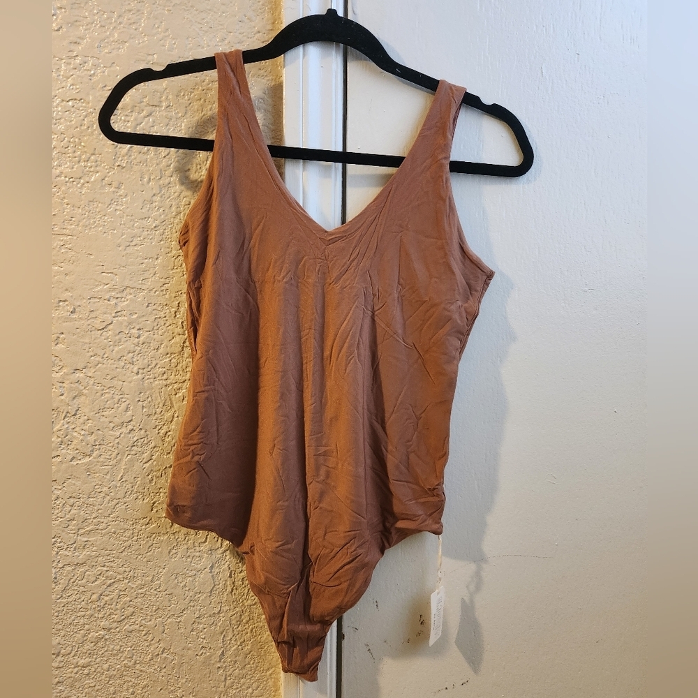 NWT- aerie SMOOTHEZ Plunge Bodysuit - Picture 3 of 9